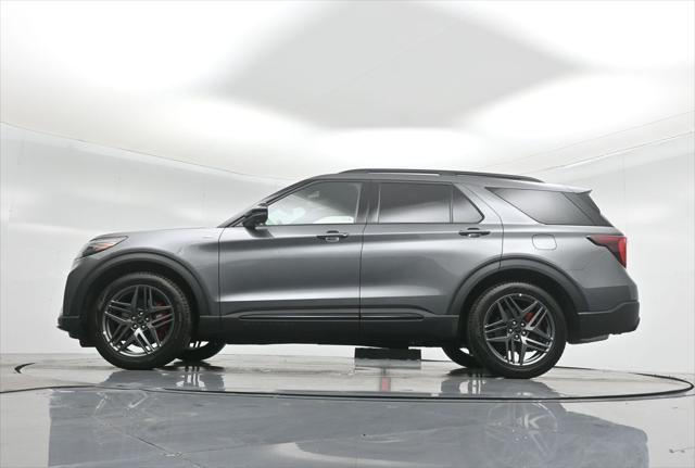 new 2025 Ford Explorer car, priced at $45,081