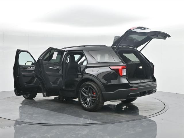 new 2025 Ford Explorer car, priced at $53,245