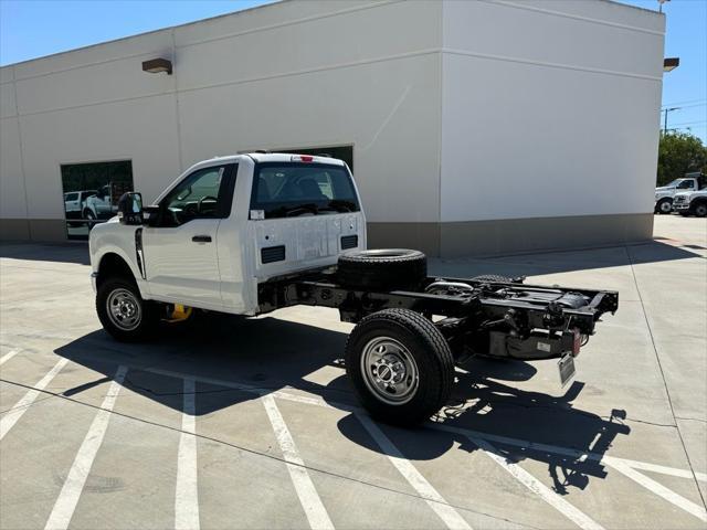 new 2024 Ford F-350 car, priced at $54,690