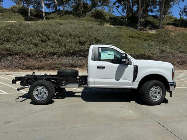 new 2024 Ford F-350 car, priced at $54,690