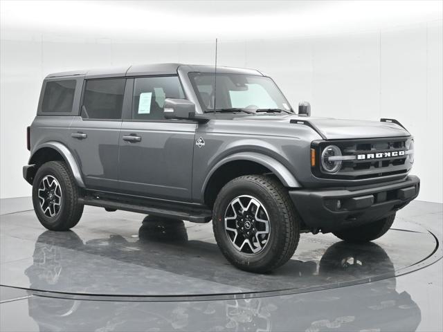 new 2024 Ford Bronco car, priced at $54,460