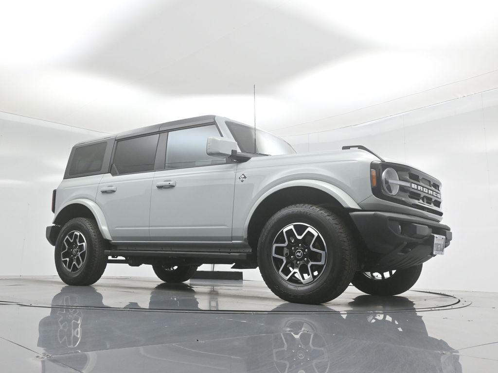 used 2024 Ford Bronco car, priced at $52,000