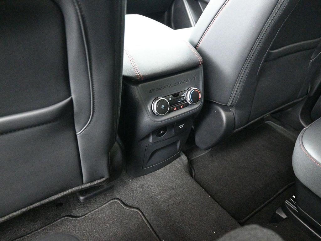 new 2025 Ford Explorer car, priced at $48,535