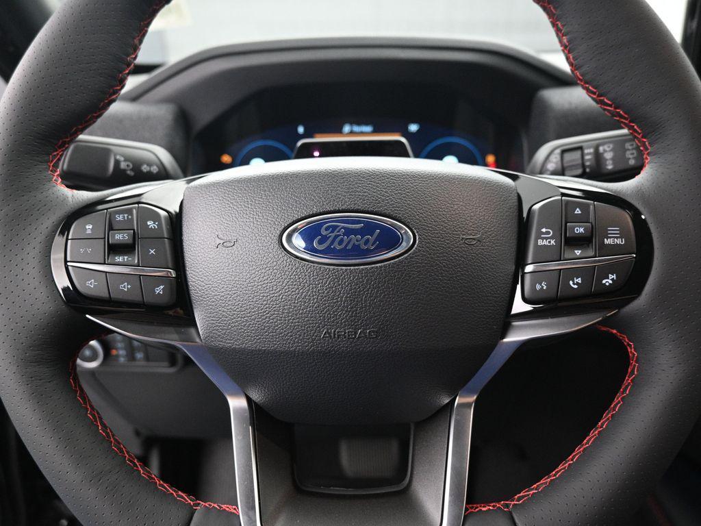 new 2025 Ford Explorer car, priced at $48,535