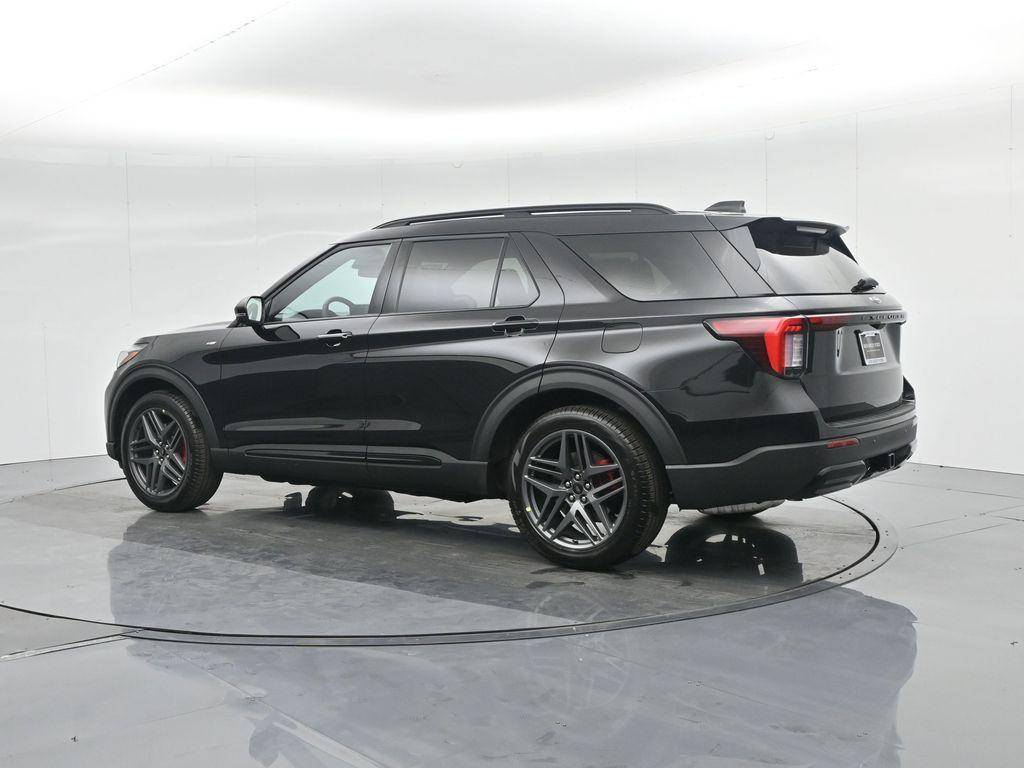 new 2025 Ford Explorer car, priced at $48,535