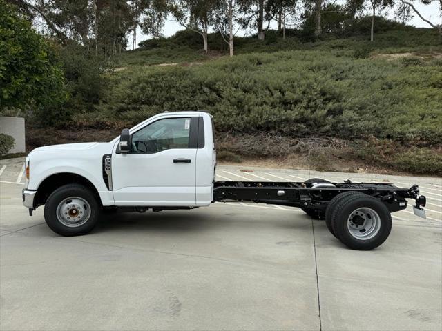 new 2024 Ford F-350 car, priced at $52,235