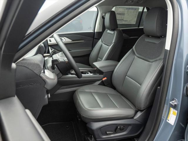 new 2025 Ford Explorer car, priced at $42,062