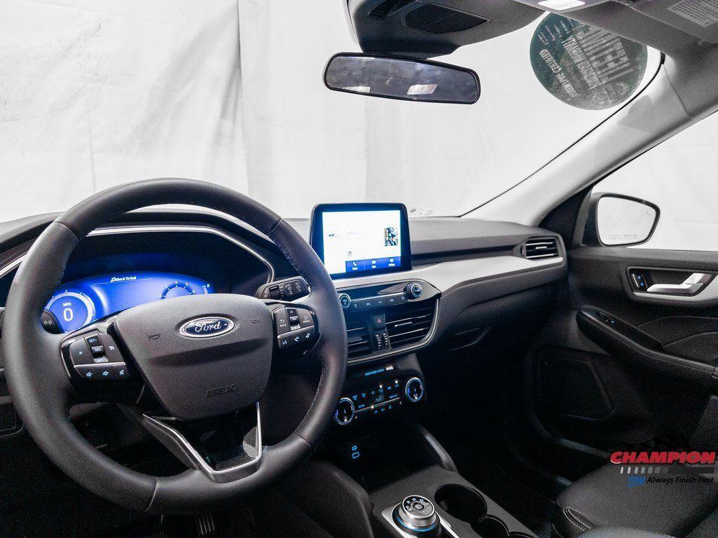 used 2022 Ford Escape car, priced at $23,900