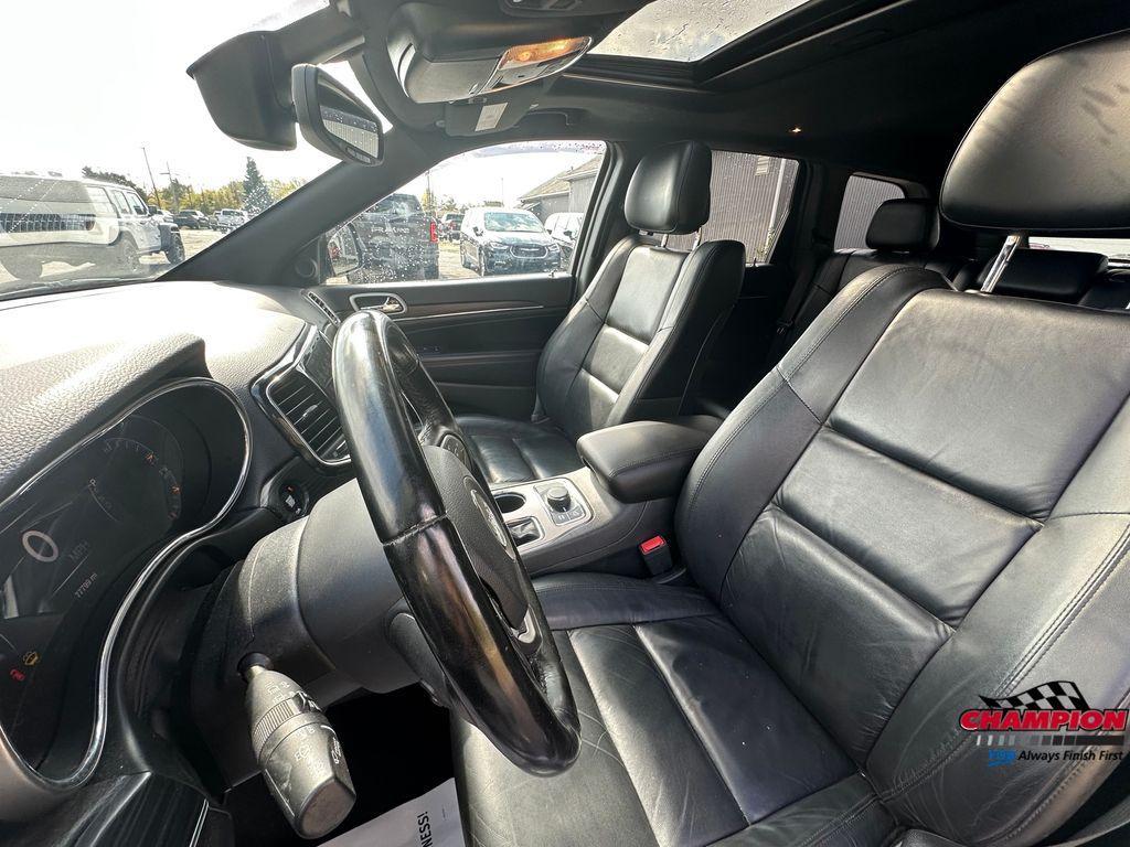 used 2021 Jeep Grand Cherokee car, priced at $22,274