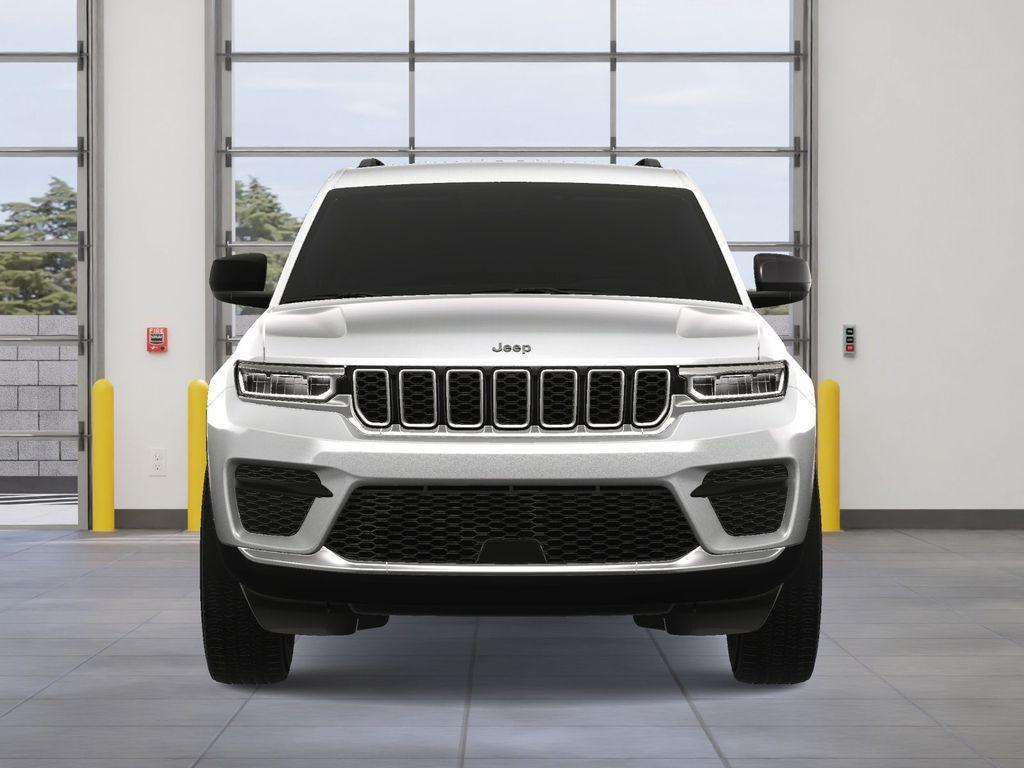 new 2024 Jeep Grand Cherokee car, priced at $39,882
