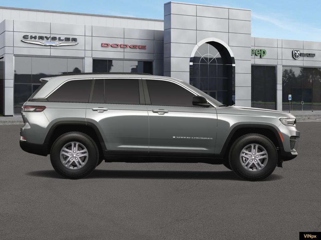 new 2024 Jeep Grand Cherokee car, priced at $36,382