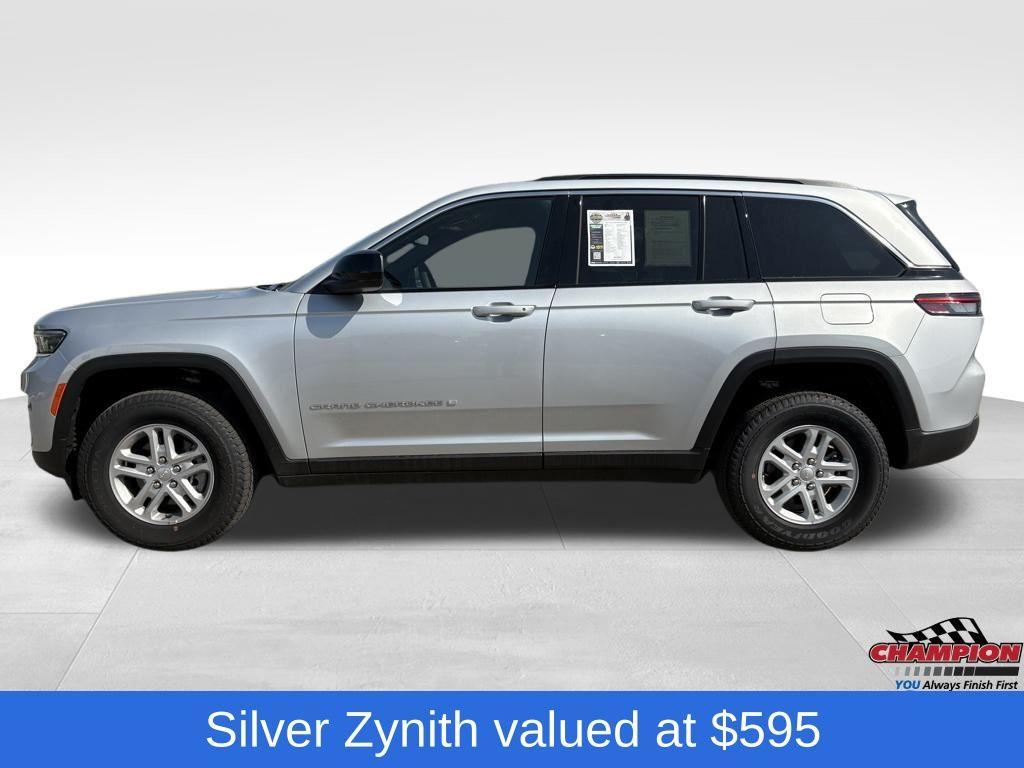 used 2024 Jeep Grand Cherokee car, priced at $32,000