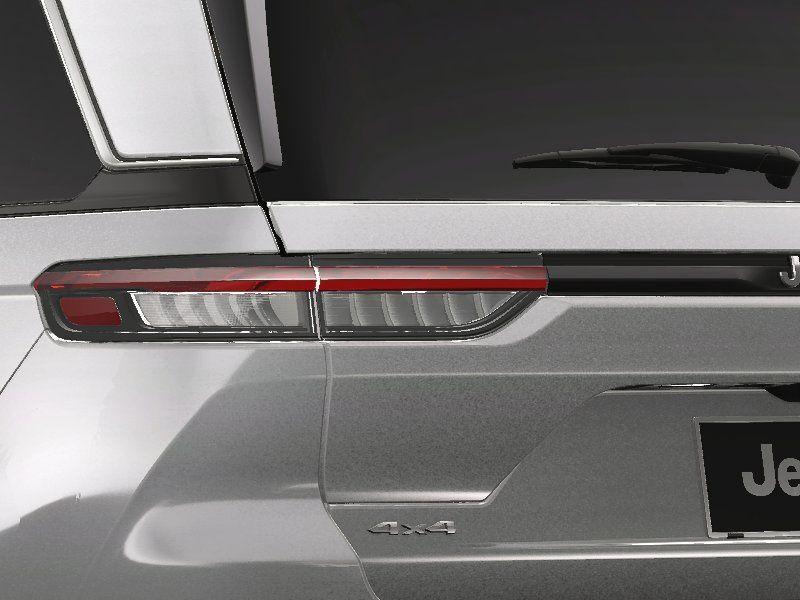 new 2024 Jeep Grand Cherokee car, priced at $39,882