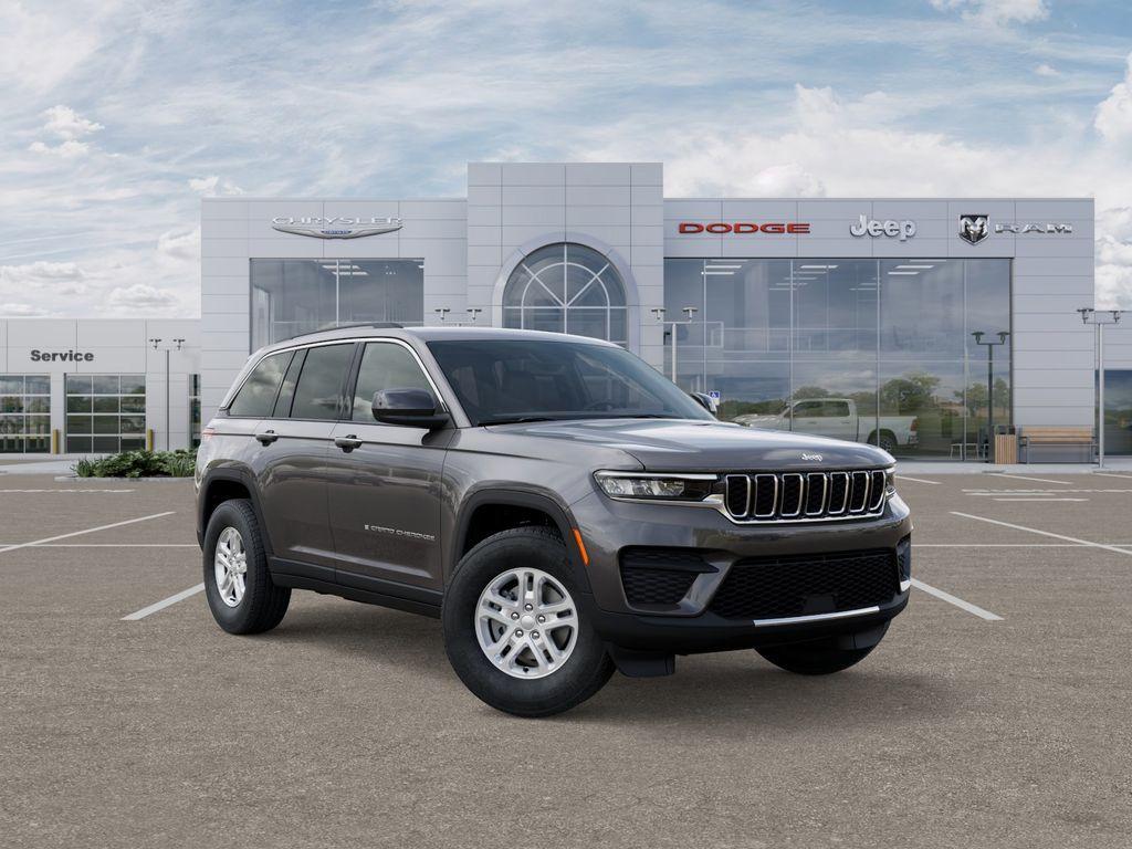 new 2025 Jeep Grand Cherokee car, priced at $35,044