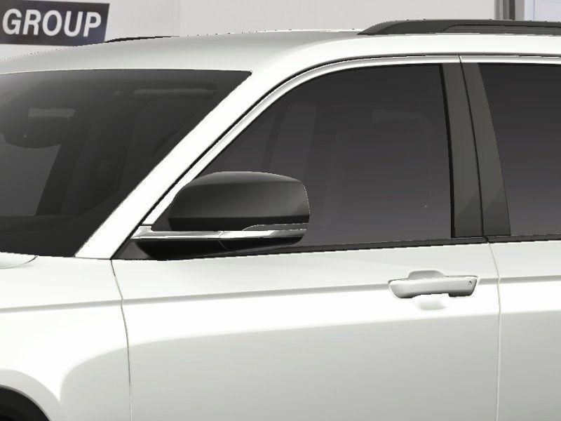 new 2025 Jeep Grand Cherokee car, priced at $42,846