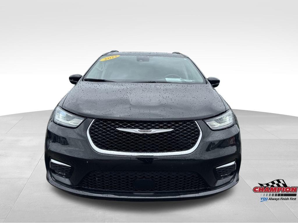 used 2022 Chrysler Pacifica car, priced at $27,800