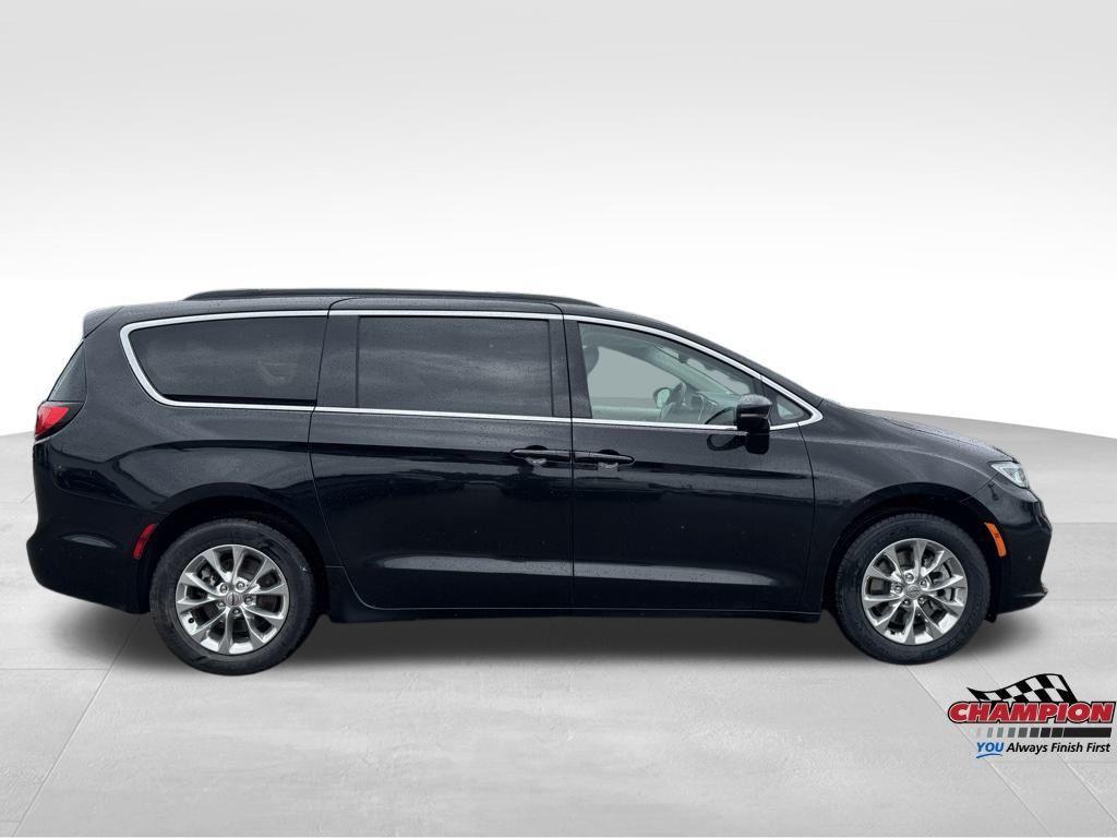 used 2022 Chrysler Pacifica car, priced at $27,800