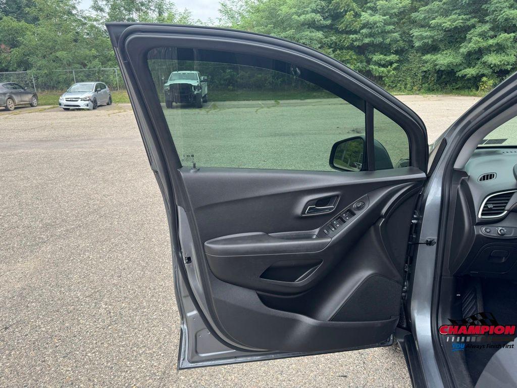used 2019 Chevrolet Trax car, priced at $11,000