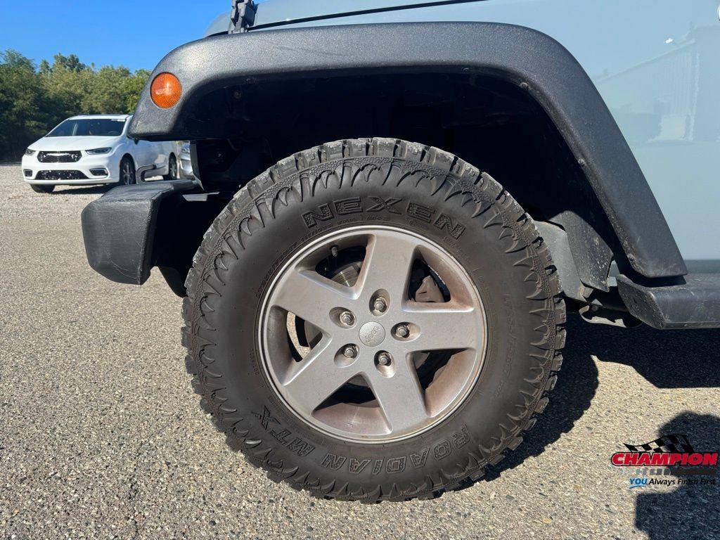 used 2015 Jeep Wrangler Unlimited car, priced at $7,500
