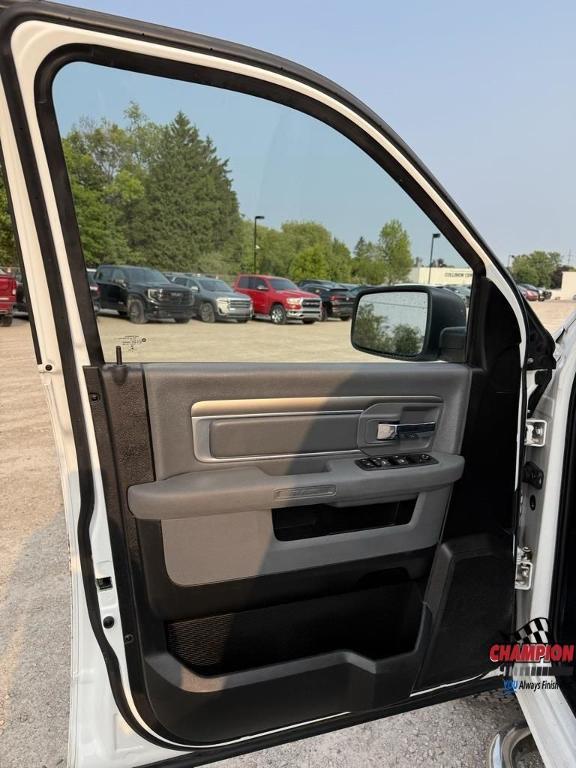 used 2019 Ram 1500 Classic car, priced at $14,300