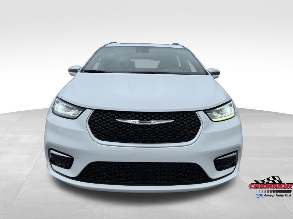 used 2021 Chrysler Pacifica car, priced at $28,295