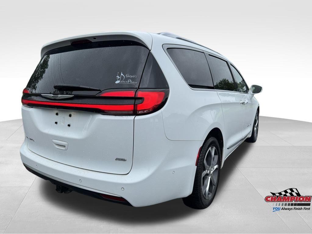 used 2021 Chrysler Pacifica car, priced at $28,295