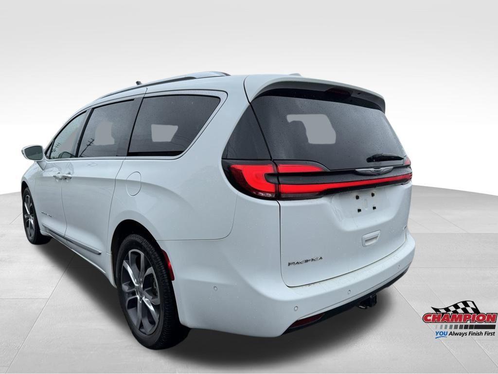used 2021 Chrysler Pacifica car, priced at $28,295