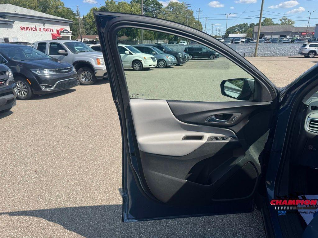 used 2024 Chevrolet Equinox car, priced at $22,000