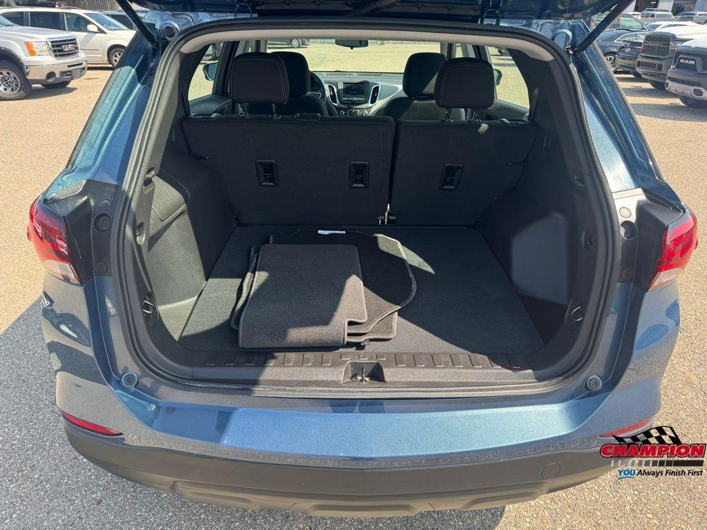 used 2024 Chevrolet Equinox car, priced at $22,000