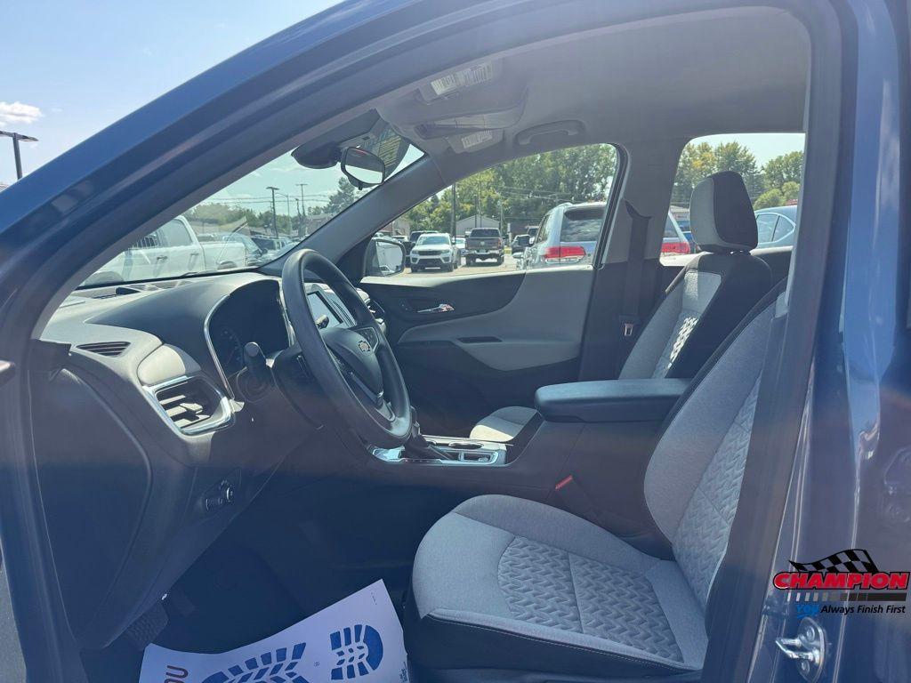 used 2024 Chevrolet Equinox car, priced at $22,000