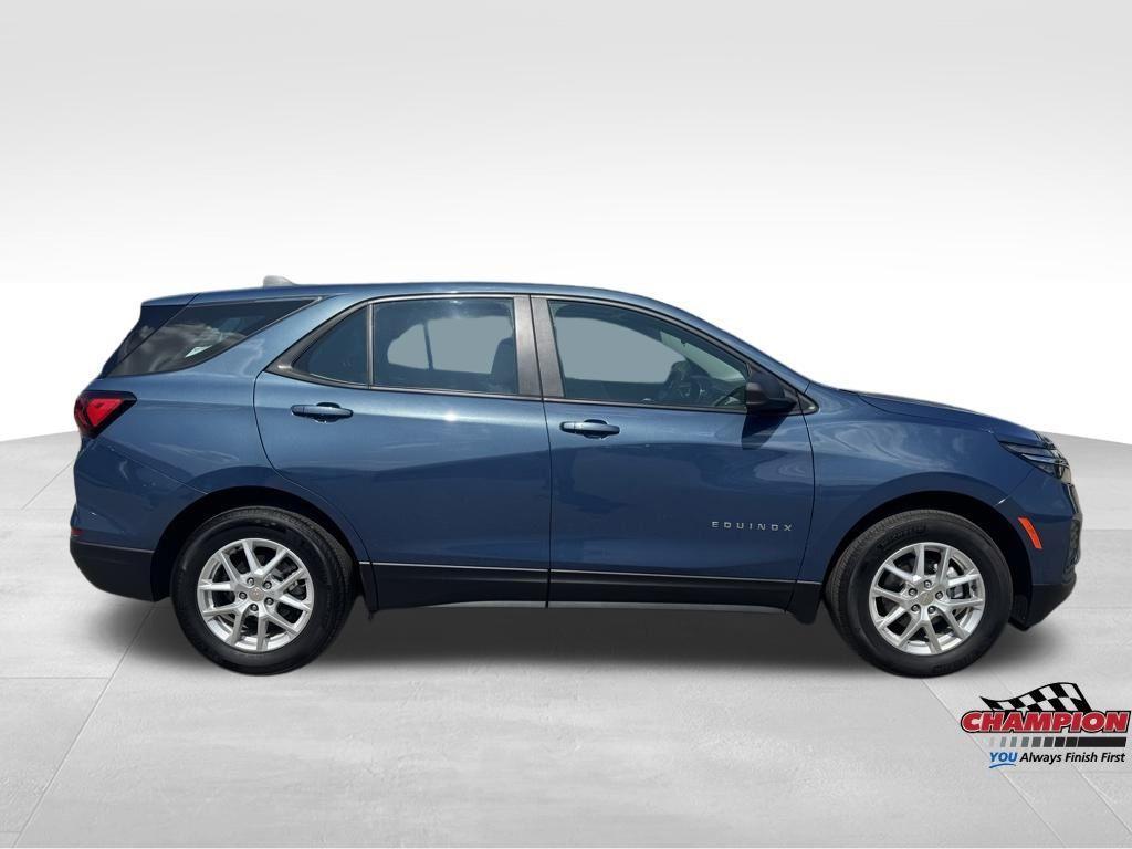 used 2024 Chevrolet Equinox car, priced at $22,000