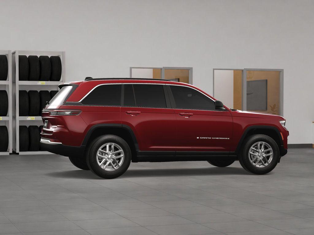 new 2024 Jeep Grand Cherokee car, priced at $40,524