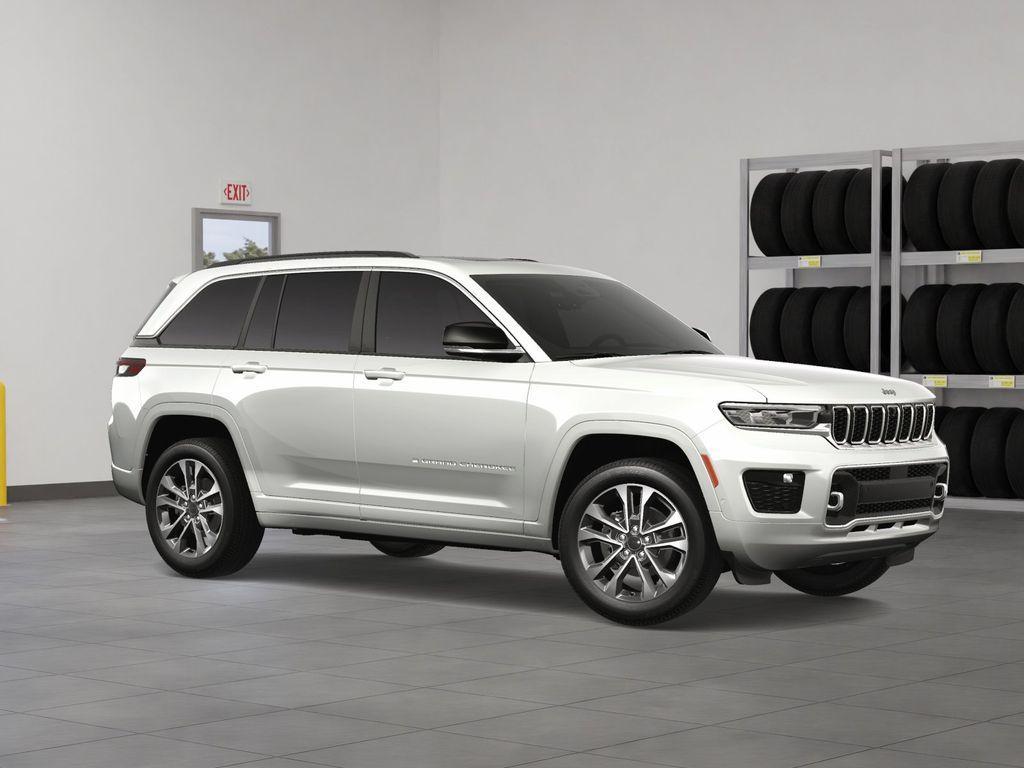 new 2025 Jeep Grand Cherokee car, priced at $59,183