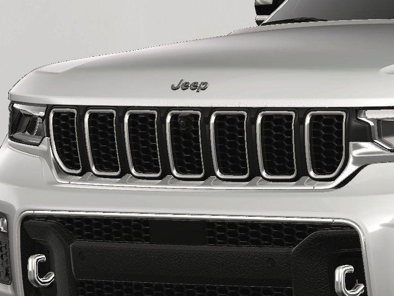 new 2025 Jeep Grand Cherokee car, priced at $59,183