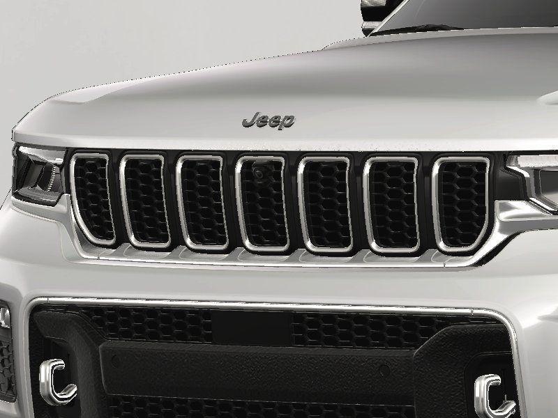 new 2025 Jeep Grand Cherokee car, priced at $60,183