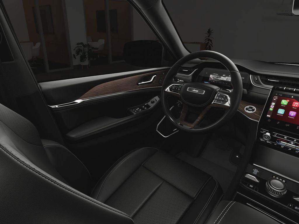 new 2025 Jeep Grand Cherokee car, priced at $60,183
