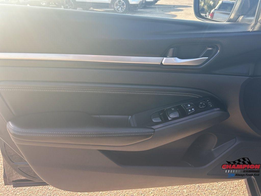 used 2021 Nissan Altima car, priced at $15,995