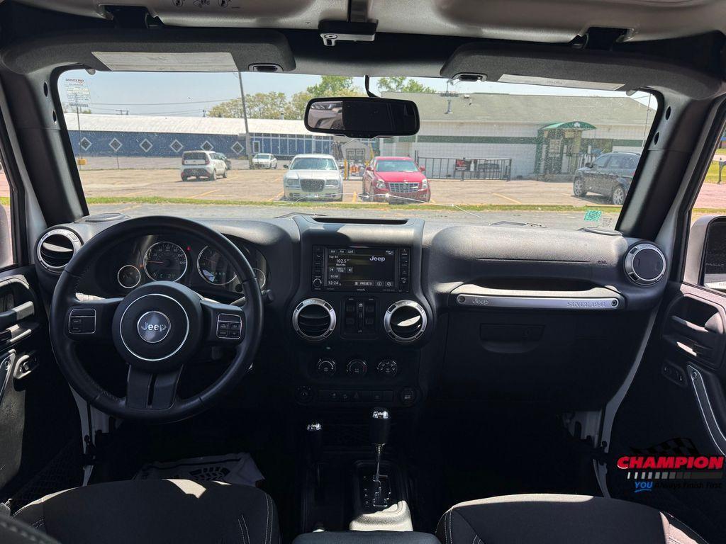 used 2016 Jeep Wrangler Unlimited car, priced at $21,100