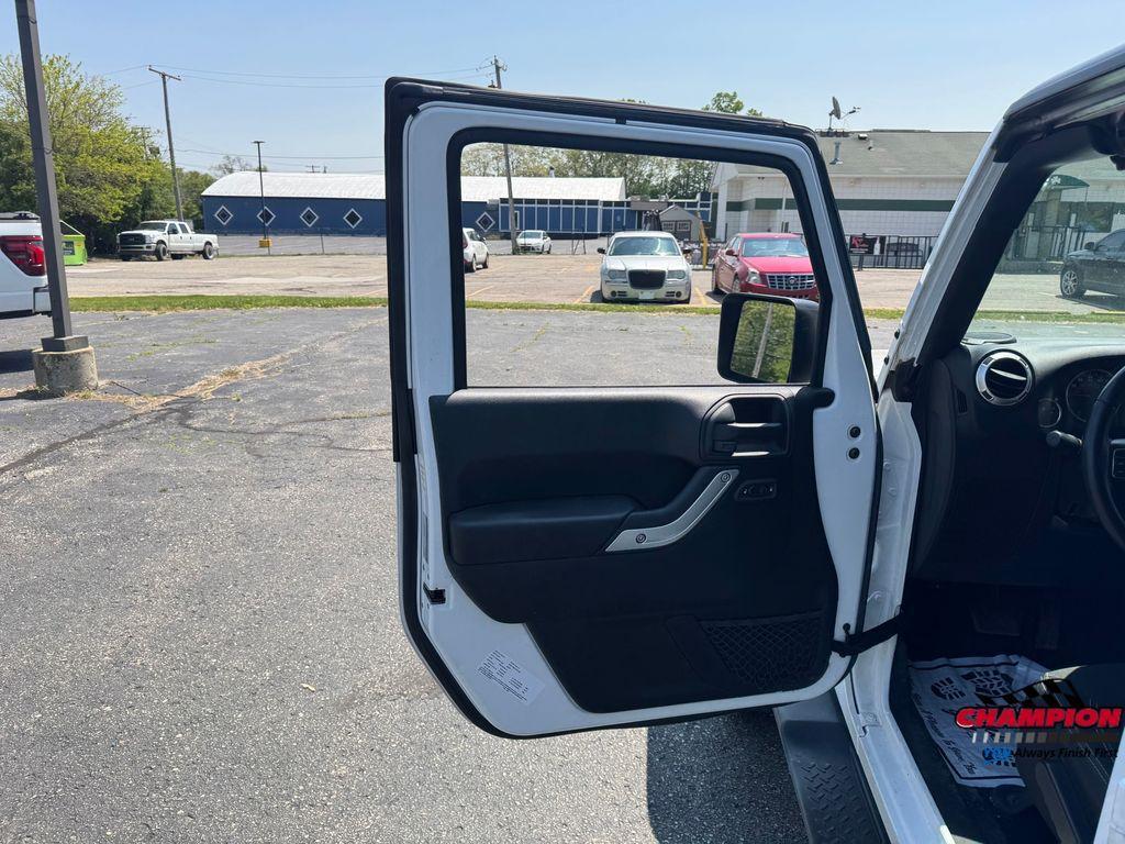 used 2016 Jeep Wrangler Unlimited car, priced at $21,100