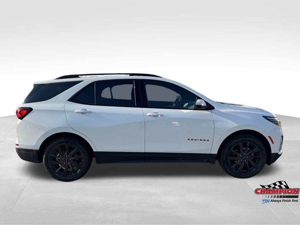 used 2022 Chevrolet Equinox car, priced at $25,219