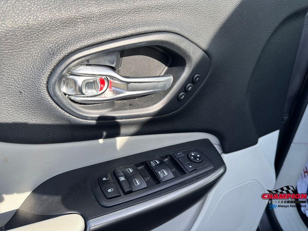 used 2019 Jeep Cherokee car, priced at $16,000