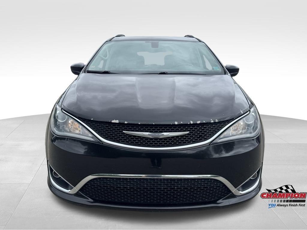 used 2017 Chrysler Pacifica car, priced at $10,500