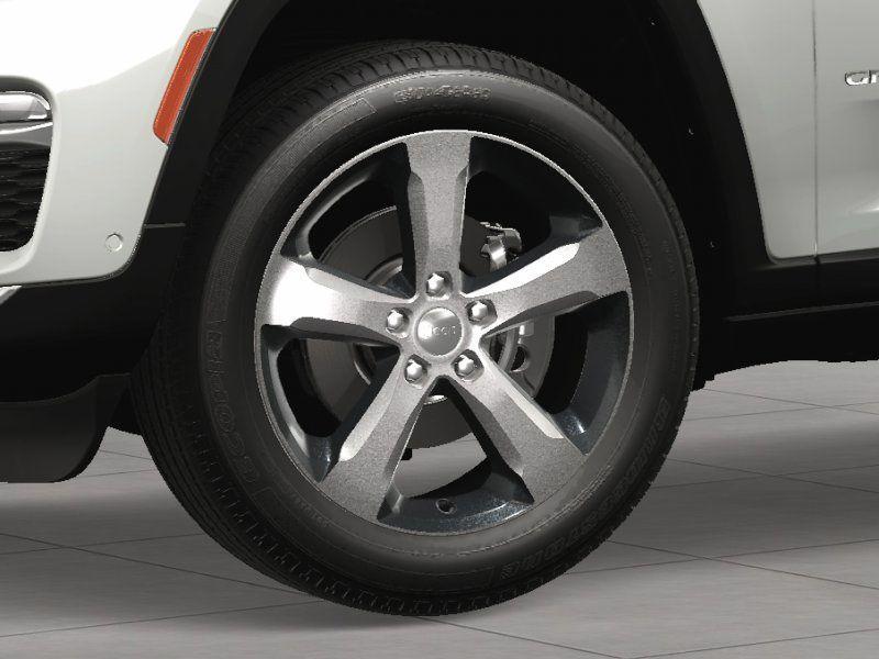 new 2025 Jeep Grand Cherokee car, priced at $48,861