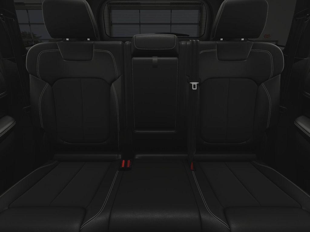new 2025 Jeep Grand Cherokee car, priced at $41,901