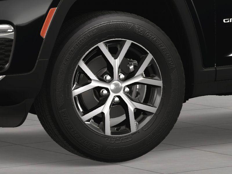 new 2025 Jeep Grand Cherokee car, priced at $43,355