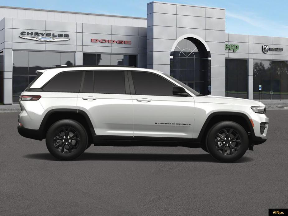 new 2024 Jeep Grand Cherokee car, priced at $40,237