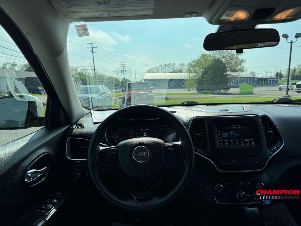 used 2019 Jeep Cherokee car, priced at $17,495