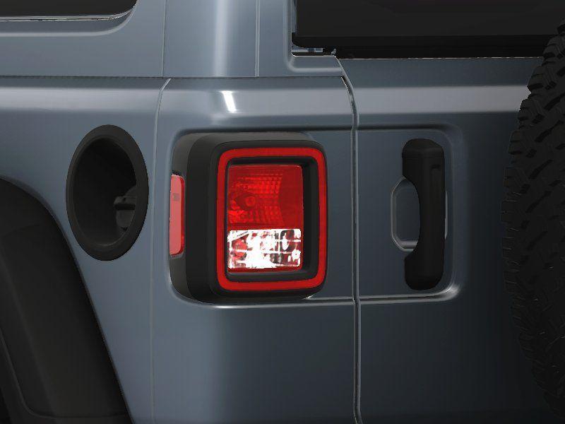 new 2025 Jeep Wrangler car, priced at $45,576