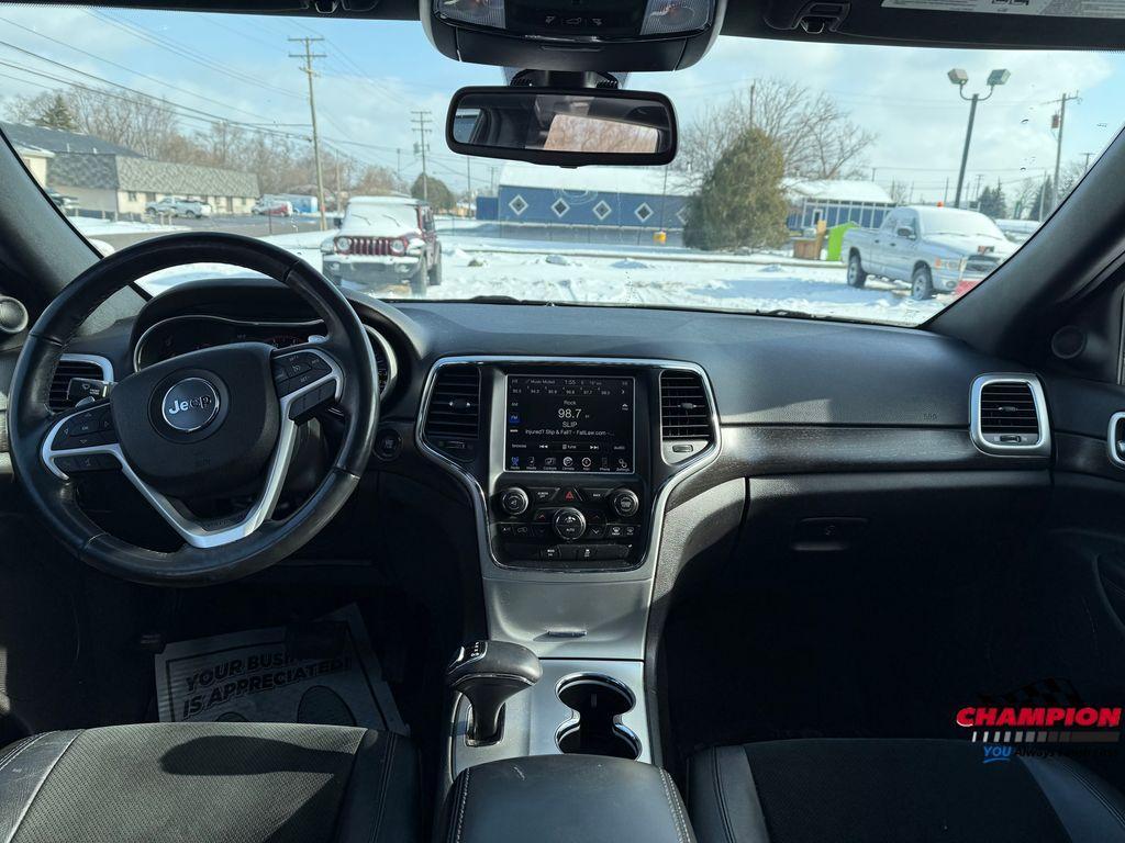 used 2015 Jeep Grand Cherokee car, priced at $14,500