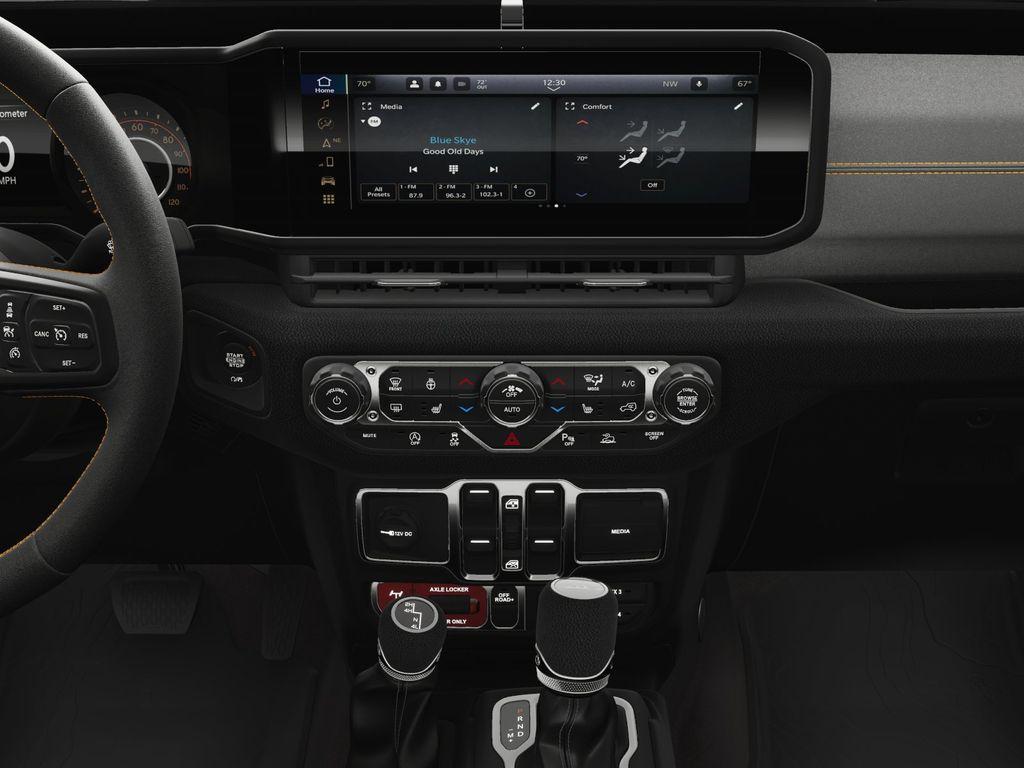 new 2024 Jeep Gladiator car, priced at $52,038